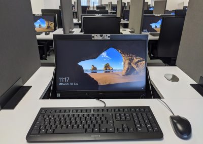 Arbeitsplatzansicht Raum 4.04